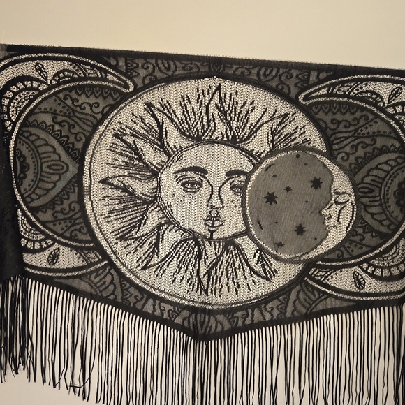 NEW Sun Moon Altar Cloth Shawl Fringed - Picture 2 of 7